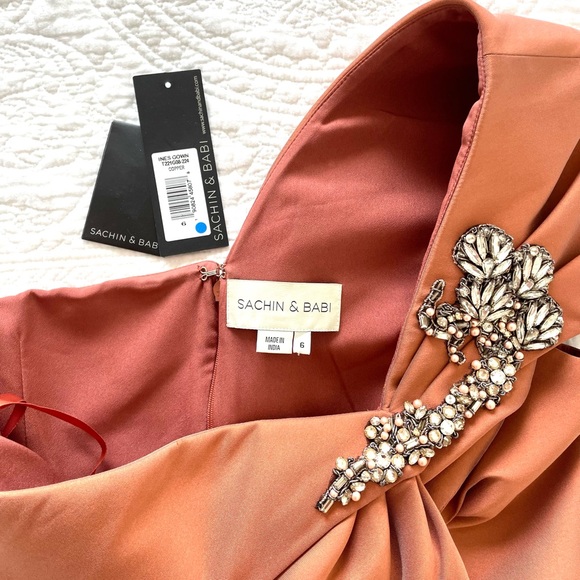 Sachin & Babi Ines Formal Gown in Copper size 6 - Picture 3 of 15